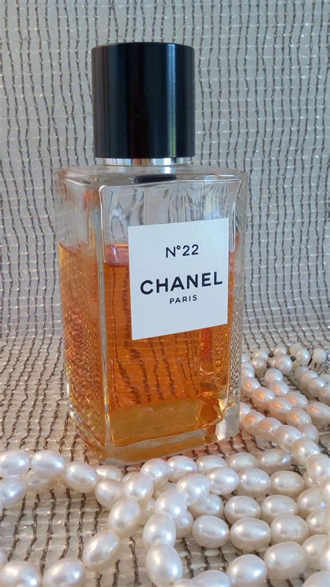 les exclusifs de chanel 22.